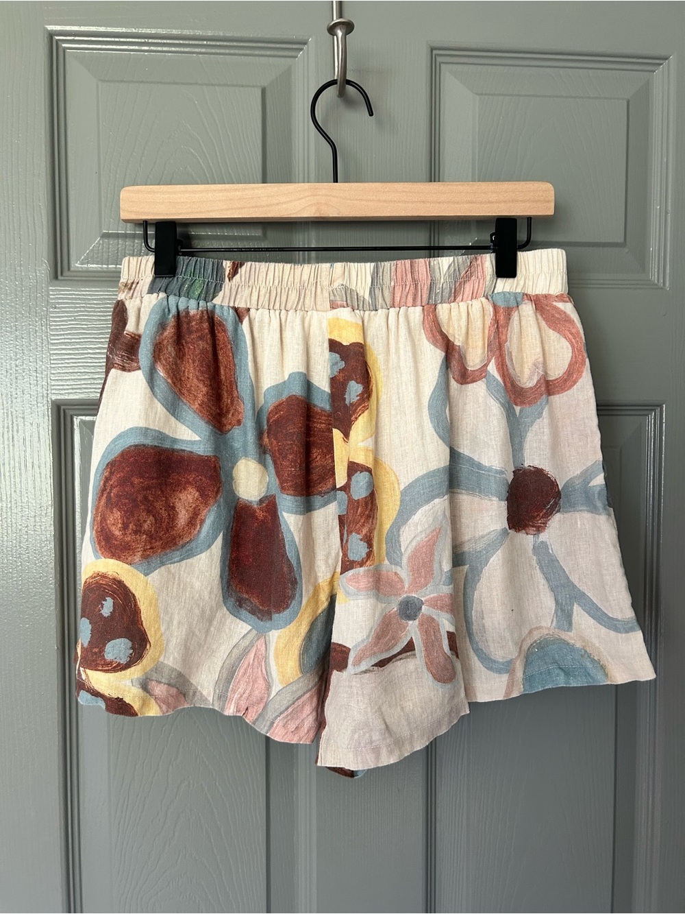 VRG GRL floral linen shorts